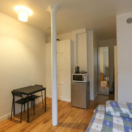 Nice And Comfortable Studio Apartment Paris Ngoại thất bức ảnh