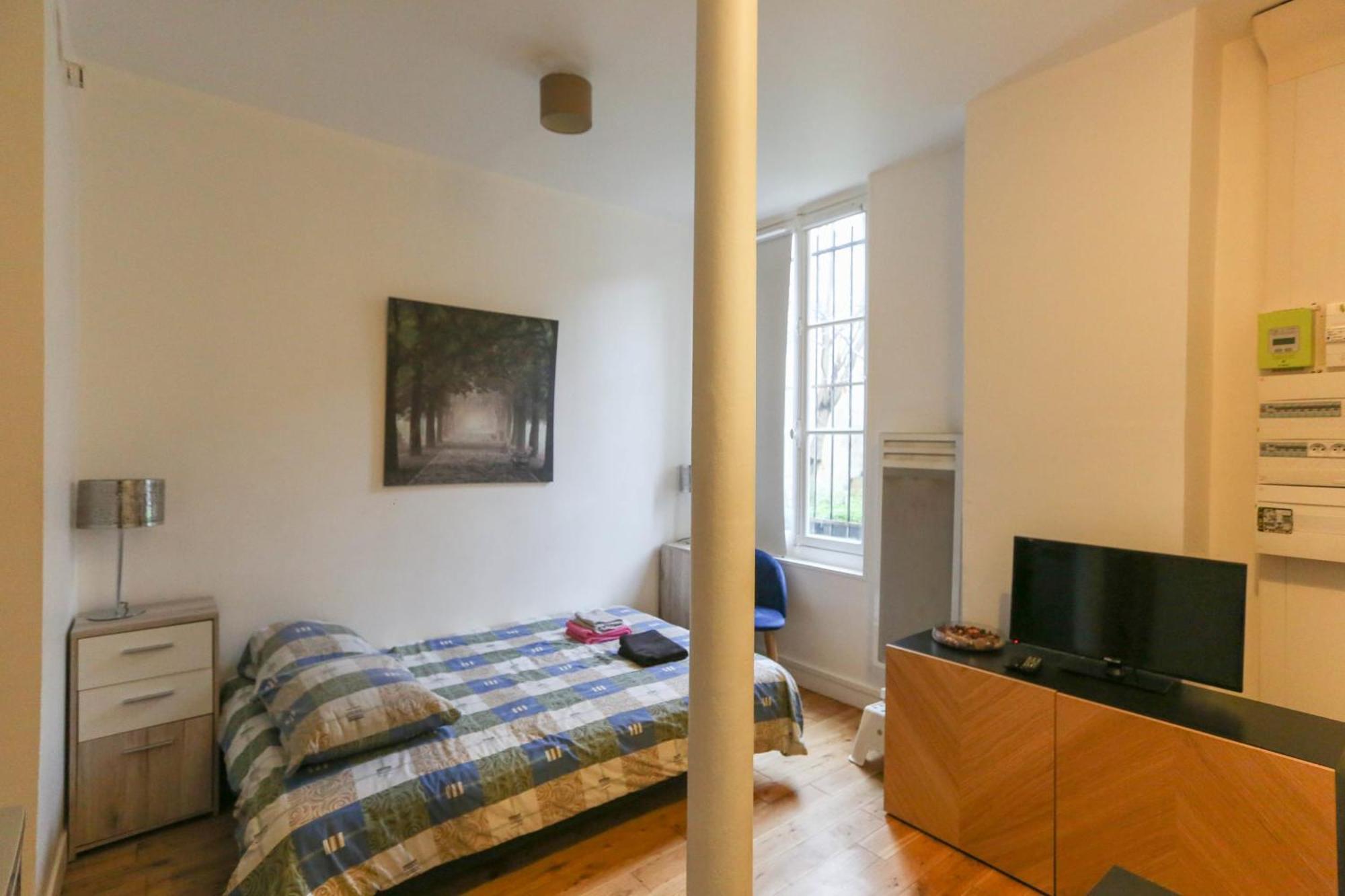 Nice And Comfortable Studio Apartment Paris Ngoại thất bức ảnh